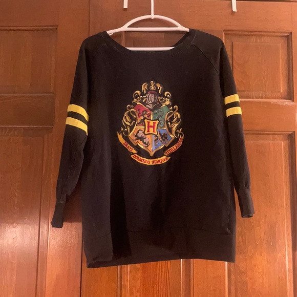Harry Potter Hogwarts Crewneck Sweater - Picture 1 of 3
